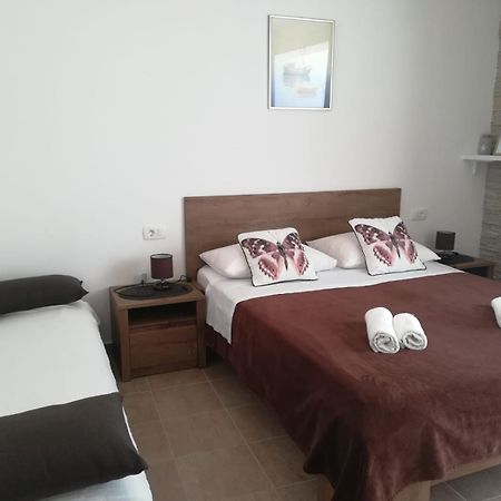 Apartmani “Kresimir” Omis Bagian luar foto