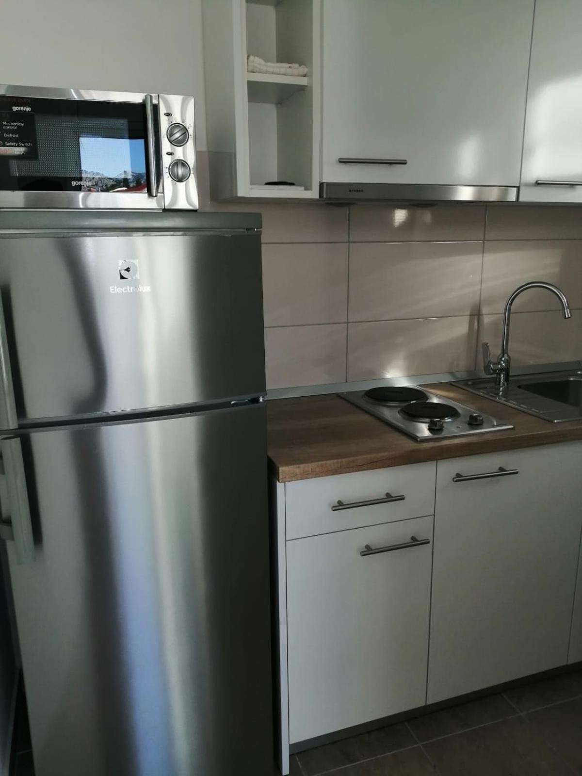 Apartmani “Kresimir” Omis Bagian luar foto