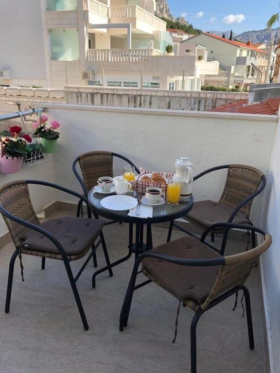 Apartmani “Kresimir” Omis Bagian luar foto