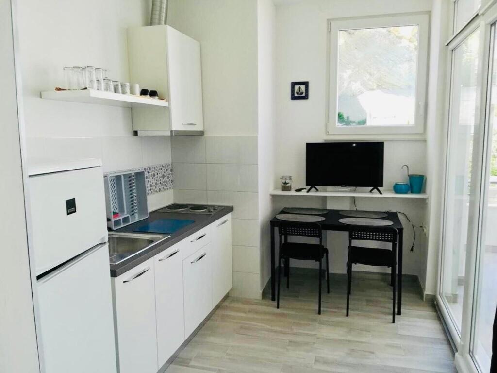 Apartmani “Kresimir” Omis Bagian luar foto