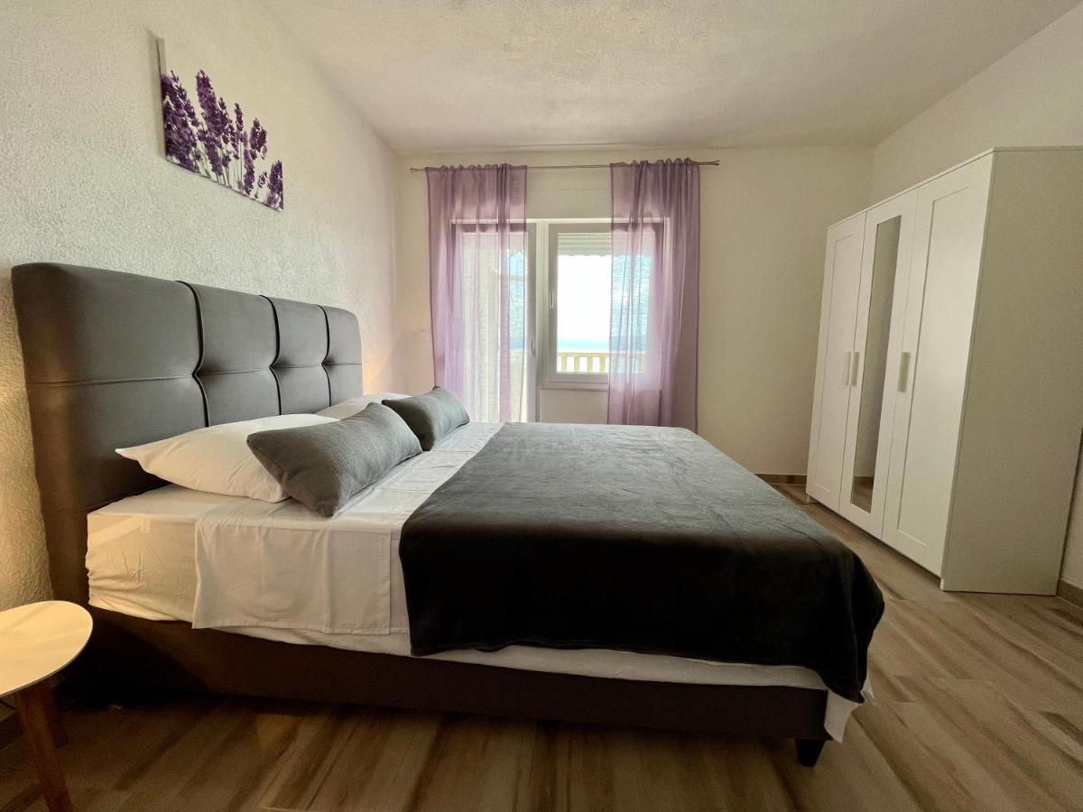 Apartmani “Kresimir” Omis Bagian luar foto