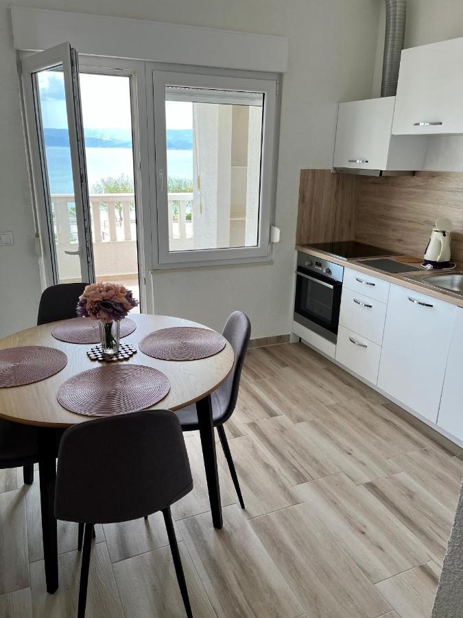 Apartmani “Kresimir” Omis Bagian luar foto