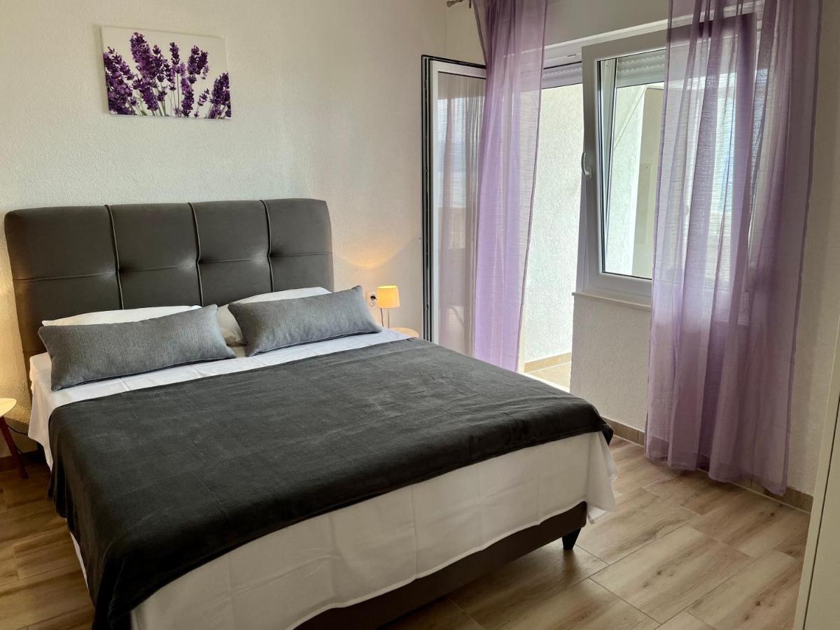 Apartmani “Kresimir” Omis Bagian luar foto