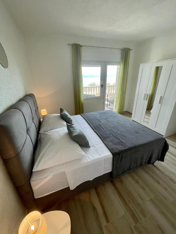 Apartmani “Kresimir” Omis Bagian luar foto