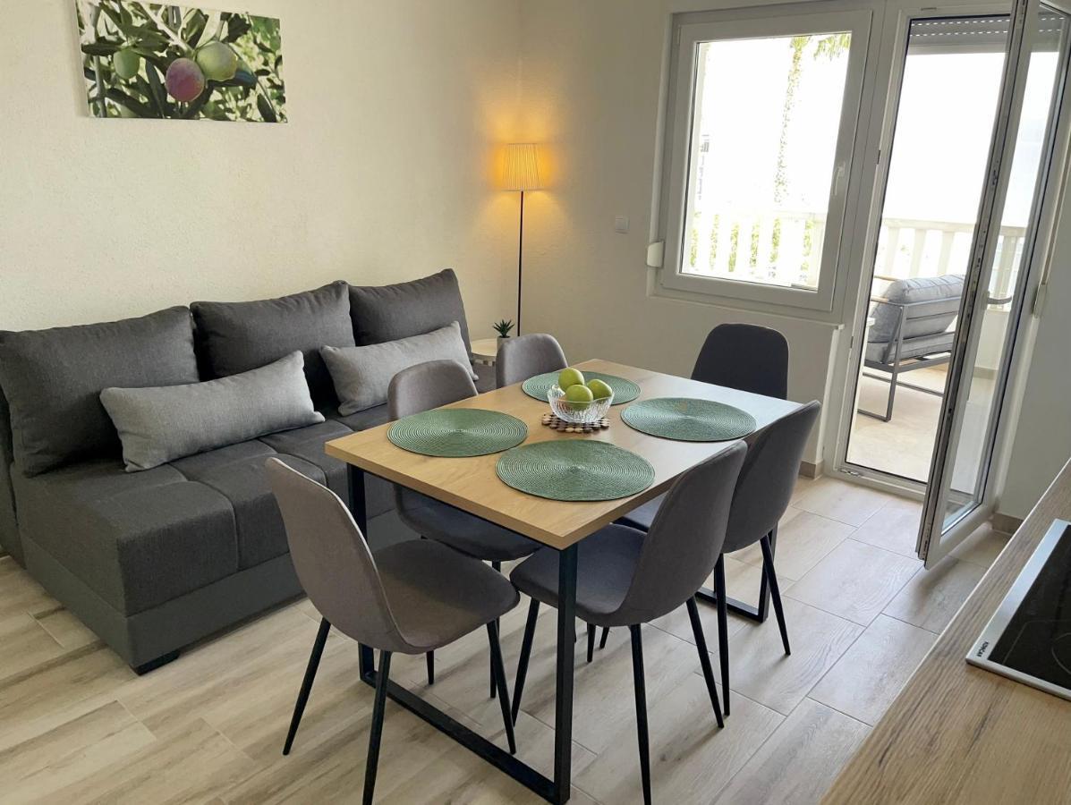 Apartmani “Kresimir” Omis Bagian luar foto