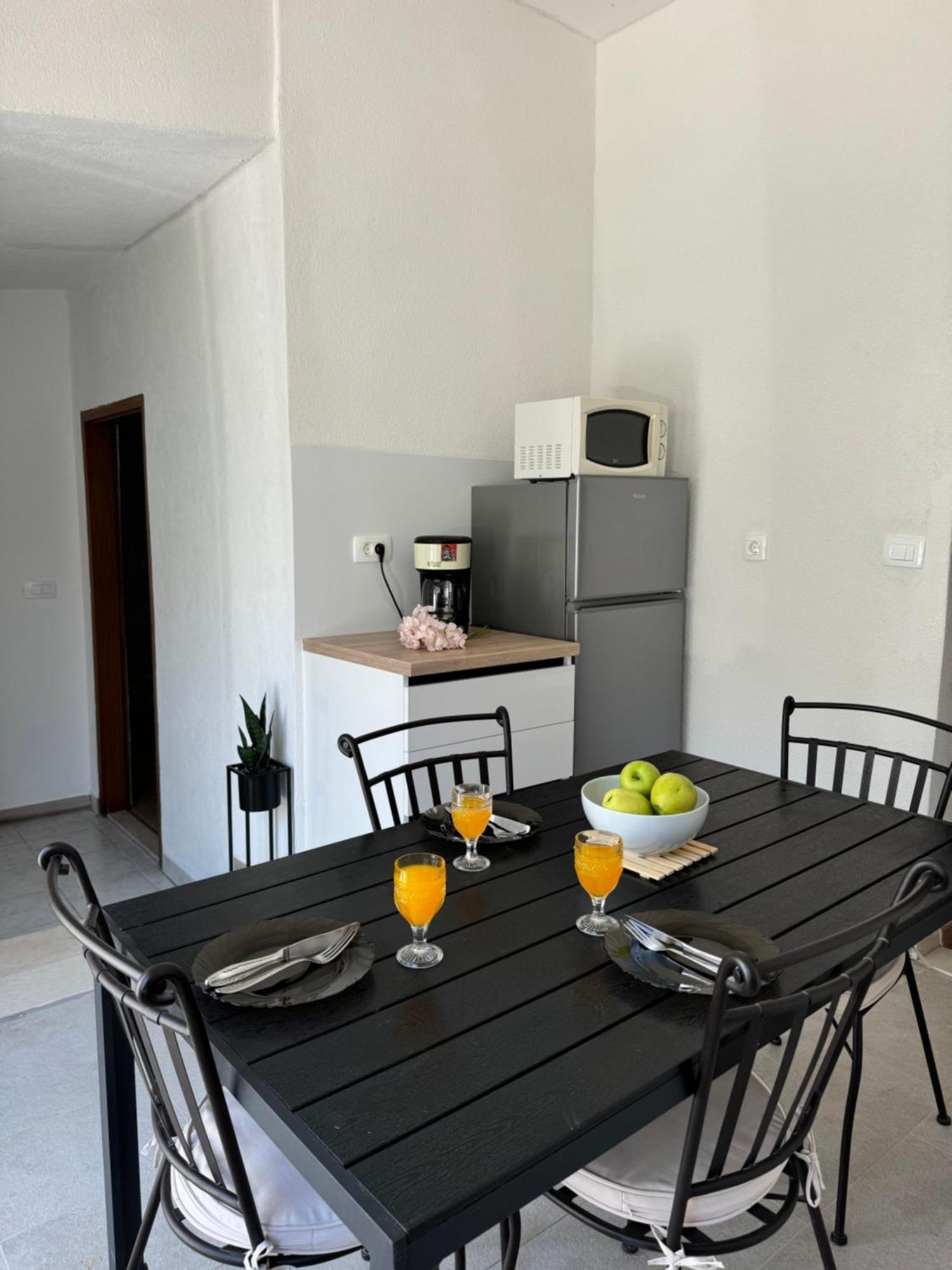 Apartmani “Kresimir” Omis Bagian luar foto